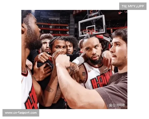 火箭主场大胜快船，送对手三连败