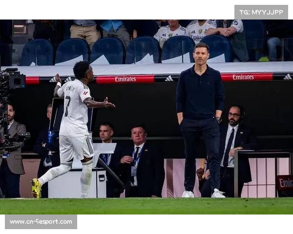 皇马后防危机持续，6名后卫高挂免战牌